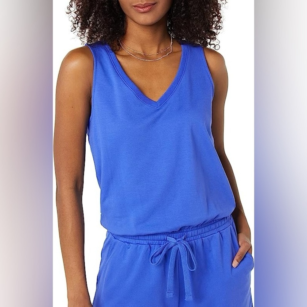Amazon Essentials  - Women's Studio Terry Fleece Romper - Blue - Medium​​​​